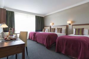 Vuode tai vuoteita majoituspaikassa Rochestown Park Hotel & Leisure Centre