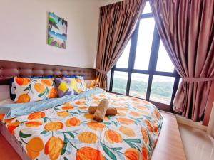 Postel nebo postele na pokoji v ubytování Legoland 3min Lakeview HappyRainbowSuite 7Pax 2R2B