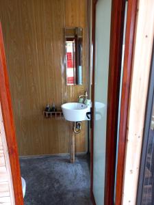 Ein Badezimmer in der Unterkunft Mã Pì Lèng EcoLodge