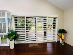 Gallery image of Hallorans Hill Holiday Home in Atherton +3 photos