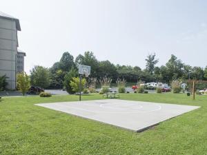 En hage utenfor MVC - Unit 2602 - Sweet Serenity