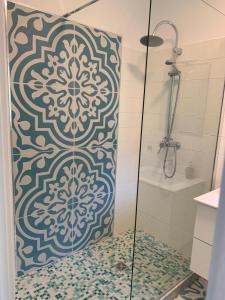Kylpyhuone majoituspaikassa B&B Relais sul Siroto