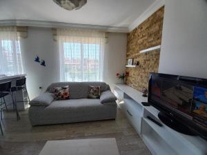 TV a/nebo společenská místnost v ubytování Nesli's House