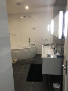 Photo de la galerie de l'établissement Clos PIMI, à Monbazillac 10 autres photos