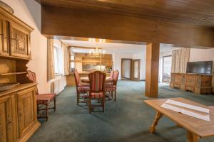 TV/trung tâm giải trí tại Ferienwohnungen ECKART, GABRIELHAUS