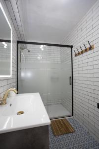 Kylpyhuone majoituspaikassa Altea Mar y Puerto