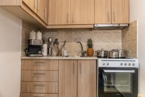 Kuchyň nebo kuchyňský kout v ubytování Georgia Apartment + 37 fotografií