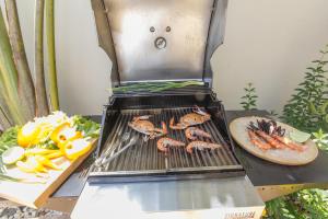 Fotografie z fotogalerie ubytování 3-bdr luxury villa at a villa resort with beach club and concierge service v destinaci Mae Nam