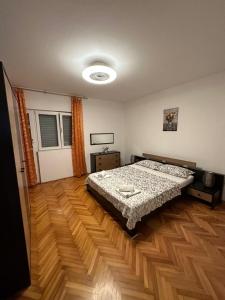 Postel nebo postele na pokoji v ubytování Stone Sun