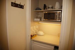 Φωτογραφία από το άλμπουμ του 2 HABIT, SALA, TERRAZA, JARDIN, PARKING GRATiS σε Zumaia