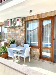 Зображення з фотогалереї помешкання Apartments in Villas Apolon у Созополі