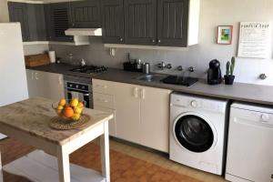 Billede fra billedgalleriet på Casa Capuchos. Close to Lisbon with Ocean View i Caparica + 54 billeder