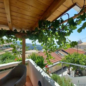 Gambar di galeri bagi SYNNEFO - Home in the clouds di Exanthia