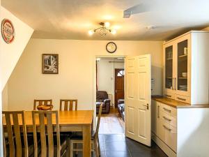 Gallery image of Birch Cottage - Uk44730 in Hartington