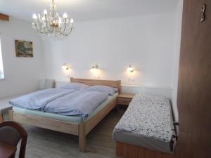 Fotografie z fotogalerie ubytování APARTMA HLUBOKA v Hluboké nad Vltavou + 13 fotografií