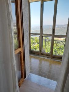 Nespecifikovaný výhled na hory nebo výhled na hory při pohledu z bed and breakfast