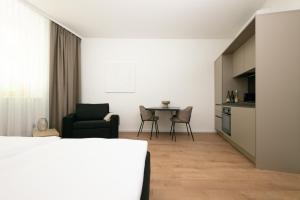 Kuchyň nebo kuchyňský kout v ubytování EDELHOF room