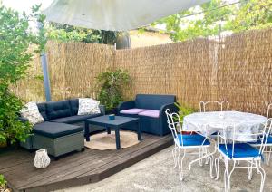 Ein Sitzbereich in der Unterkunft Holiday Home Casa Bianca