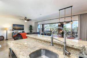 Fotografie z fotogalerie ubytování Ventanas Condo with Pool v destinaci Cabo San Lucas