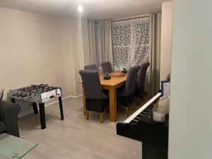Χώρος καθιστικού στο Cozy Private Room in a Beautiful Accommodation close to Orpington