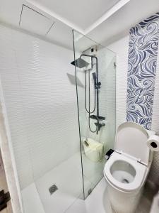 Koupelna v ubytování Queen Size Studio in Cebu City
