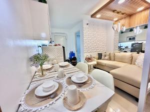 Kuchyň nebo kuchyňský kout v ubytování Queen Size Studio in Cebu City