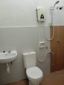 Salle de bains dans l'établissement Friendly Homestay Malacca