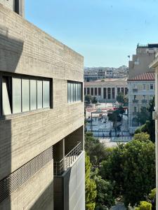 - une vue sur le côté du bâtiment dans l'établissement VJ Athens, à Athènes