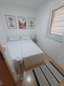Postel nebo postele na pokoji v ubytování Apartment Olive Garden with Private Pool
