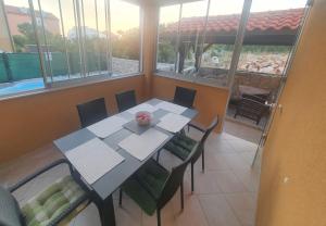 Bazén v ubytování Apartment Olive Garden with Private Pool nebo v jeho okolí