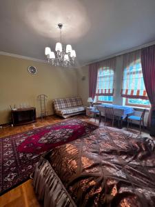 Ένα ή περισσότερα κρεβάτια σε δωμάτιο στο Spacious rooms in peaceful Jelgava area