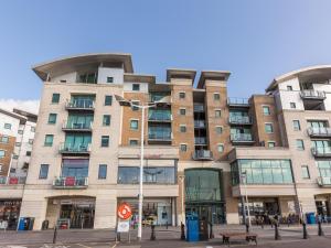 Gallery image of Riva - sea views in Poole