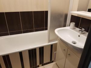 Koupelna v ubytování Apartmán Lenka + 11 fotografií