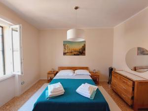 A bed or beds in a room at Il veliero