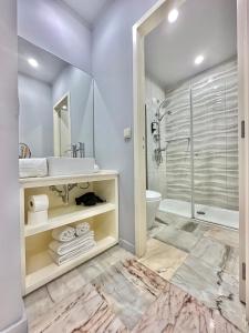 Et badeværelse på YOUROPO - Downtown