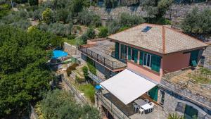 an aerial view of a house with a swimming pool at Villa Pia Recco in Recco