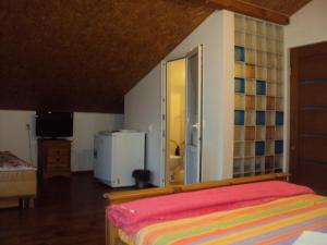 Postel nebo postele na pokoji v ubytování Druzhba 598