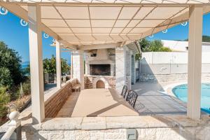 Πισίνα στο ή κοντά στο Kalami Beach - Villa Kouloura +38 φωτογραφίες