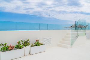 A balcony or terrace at Villa La Perla