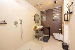 Bilik mandi di Apartment Vithea +25 gambar