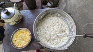 Cibo presso la stanza in casa privata o nelle vicinanze
