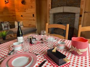 Nápoje v ubytování Le chalet du Hélivy