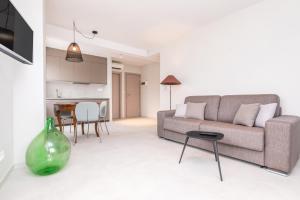 Гостиная зона в Contrada del Nonno Apartments (city center - private parking on-site)