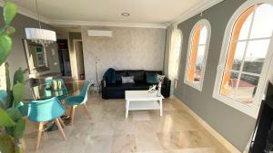 A seating area at Selena Luxury Monte Carrera