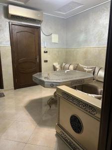 Koupelna v ubytování Appartement boulaàyoun de luxe à louer nador 2