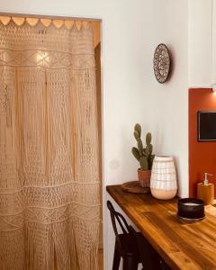 Fotografia z galérie ubytovania CASA DAHLIA - Charmant appartement équipé avec grande terrasse v destinácii Marseillan
