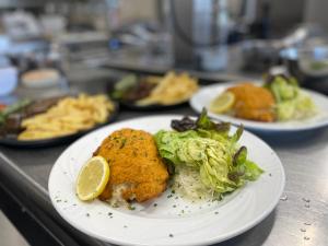 Foto dalla galleria di Gasthaus Zum Wilden Mann a Welschensteinach