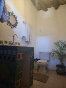 Ванна кімната в HOTEL RINCÓN MAGICO REAL DE CATORCE