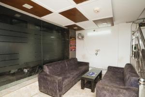 Posezení v ubytování Hotel AV International Near New Delhi Railway Station, Paharganj