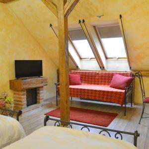 TV a/nebo společenská místnost v ubytování Hotel Via Ironia
